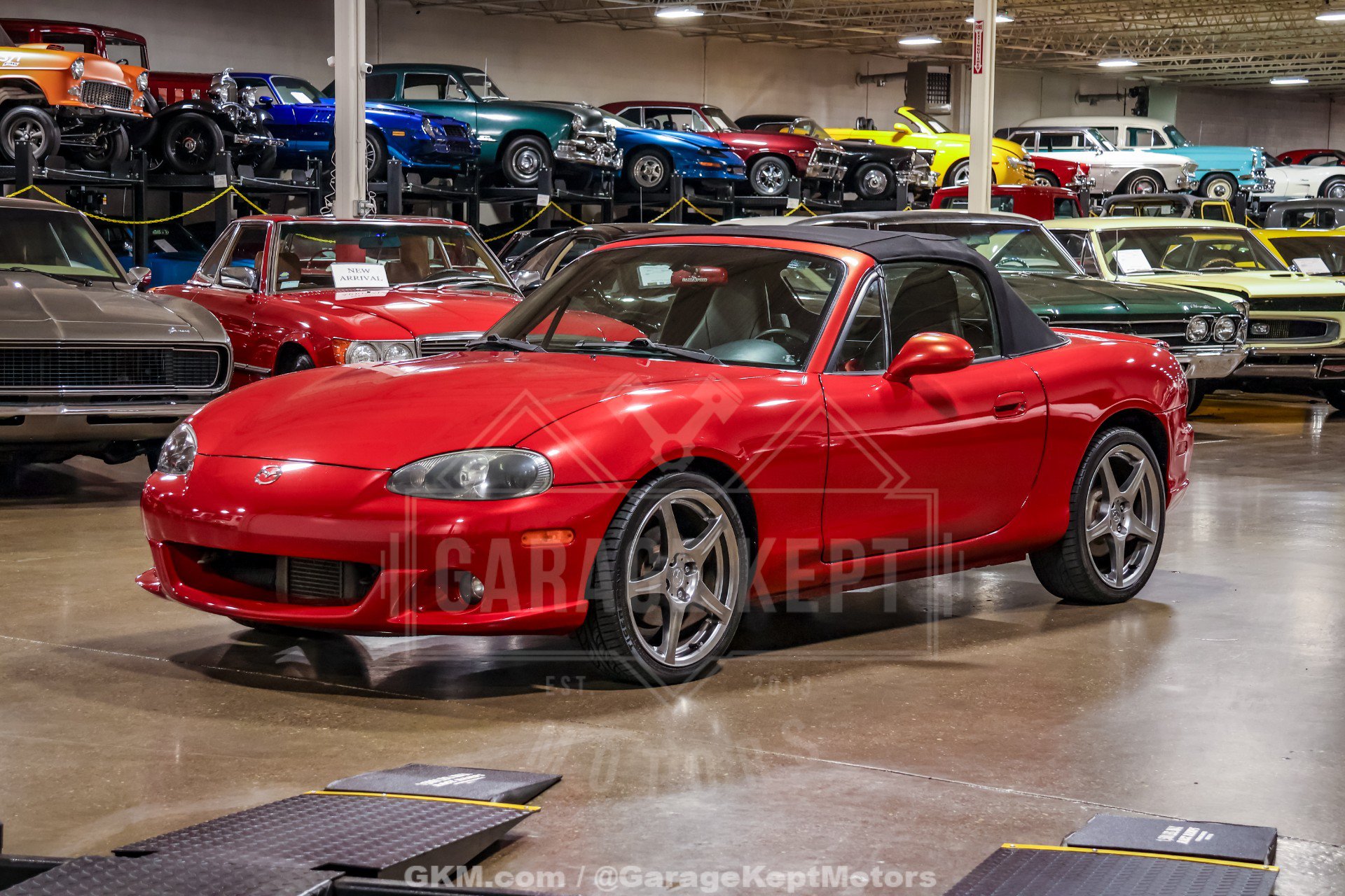 Used 2004 MAZDA MX-5 Miata MAZDASPEED w/ Grand Touring Pkg RWD image 4