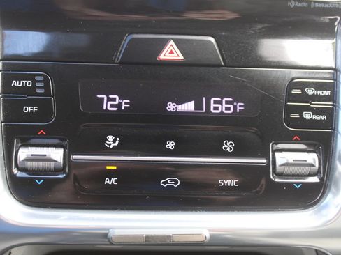 Used 2023 Kia Sorento SX FWD image 43