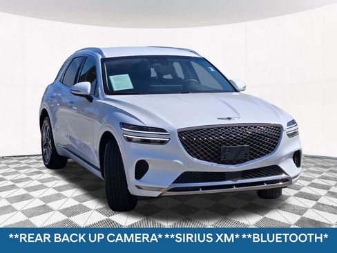 Used 2025 Genesis GV70 2.5T AWD/4WD image 7