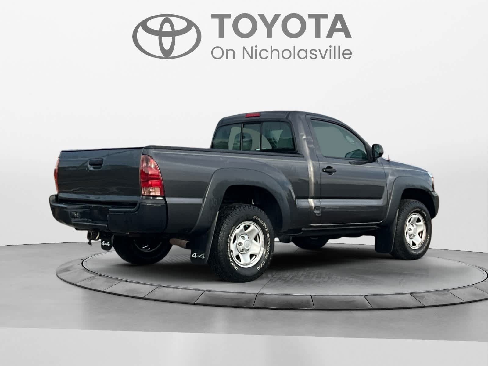 Used 2012 Toyota Tacoma 4x4 Regular Cab image 5