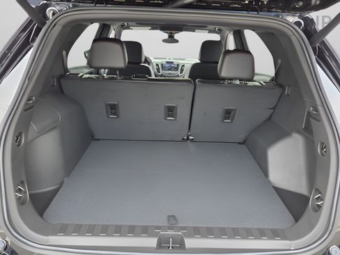 Certified 2024 Chevrolet Equinox RS w/ RS Leather Package FWD image 14