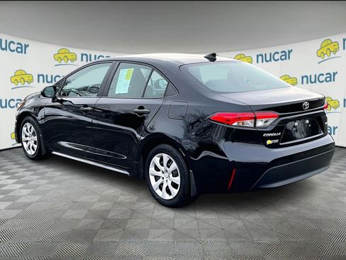 Used 2024 Toyota Corolla LE image 4