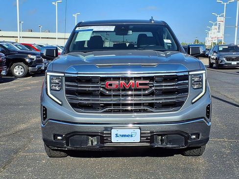 Used 2025 GMC Sierra 1500 SLT RWD image 2