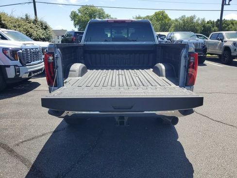 Used 2026 GMC Sierra 2500 SLT AWD/4WD image 30