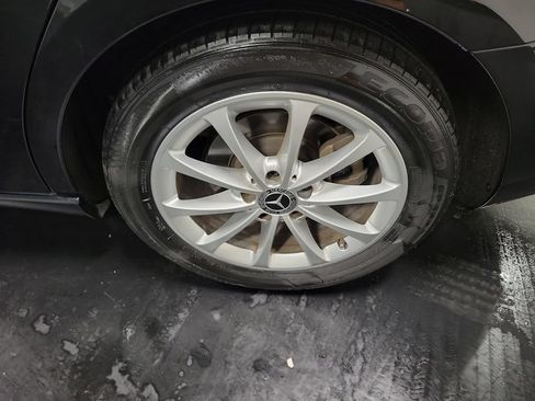 Used 2020 Mercedes-Benz A 220 image 11