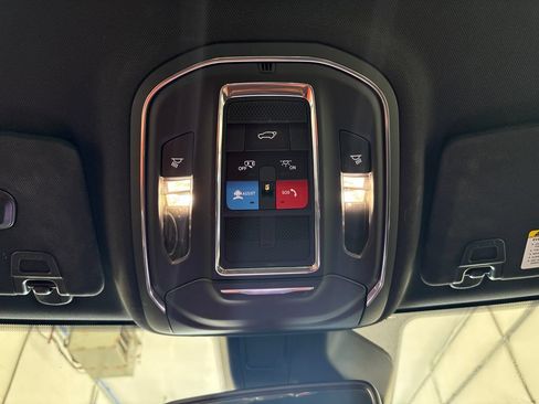Used 2024 Jeep Grand Cherokee L Limited w/ Black Appearance Package AWD/4WD image 56