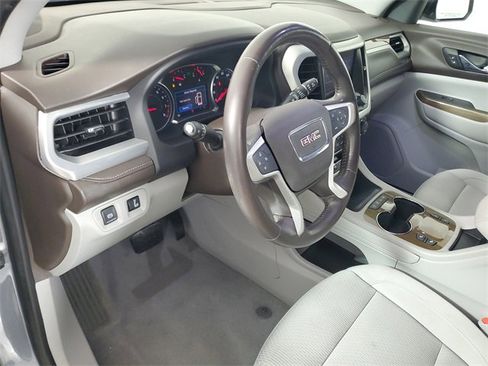 Used 2020 GMC Acadia SLE w/ Driver Convenience Package image 20