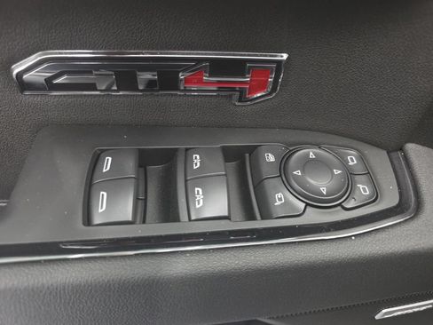 Used 2026 GMC Sierra 1500 AT4 w/ AT4 Premium Package AWD/4WD image 39
