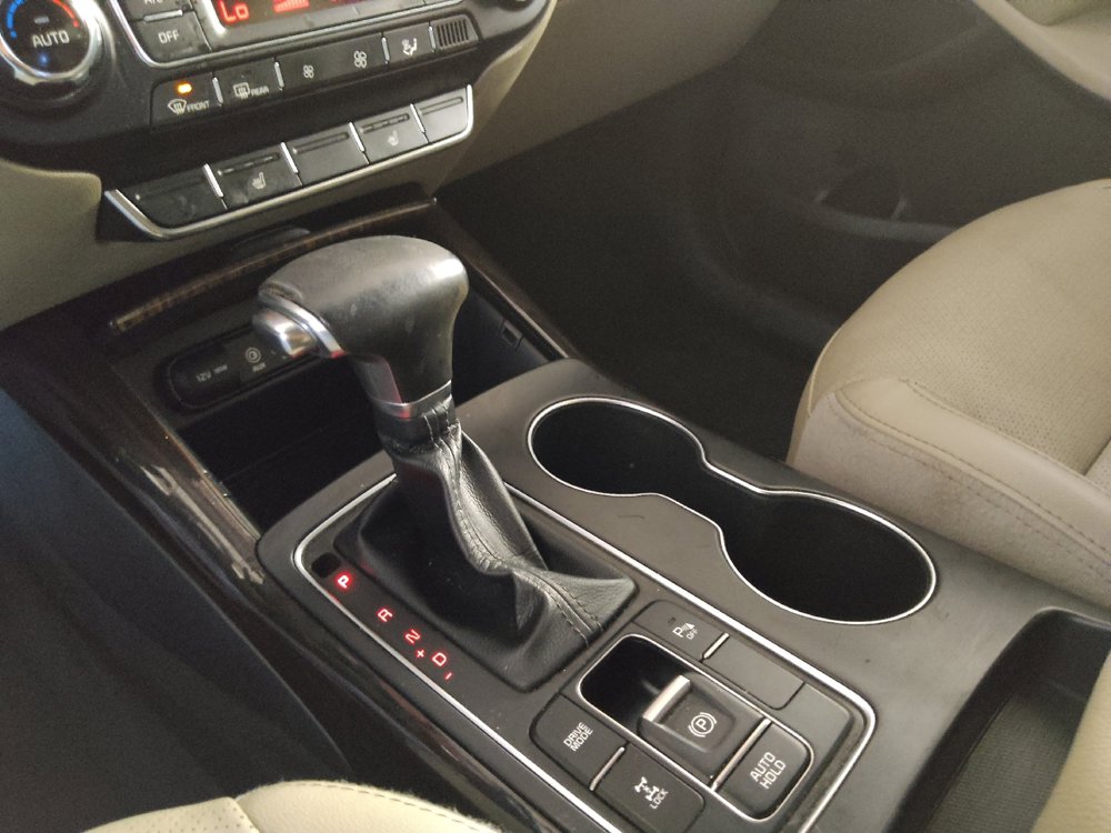 Used 2019 Kia Sorento EX AWD/4WD image 26