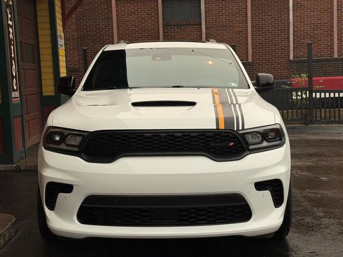 Used 2023 Dodge Durango R/T w/ Hemi Orange Plus Package AWD/4WD image 10