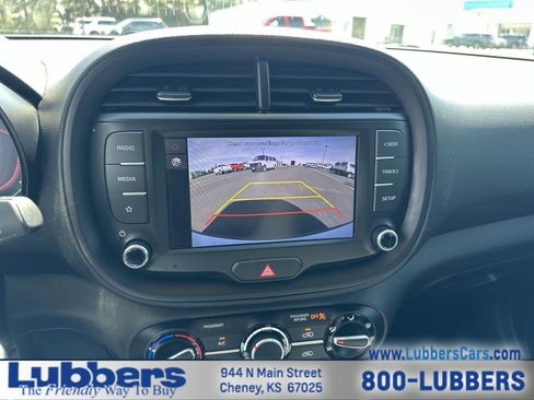 Used 2023 Kia Soul LX FWD image 16