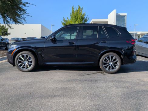 Used 2025 BMW X5 sDrive40i w/ Executive Package RWD image 10