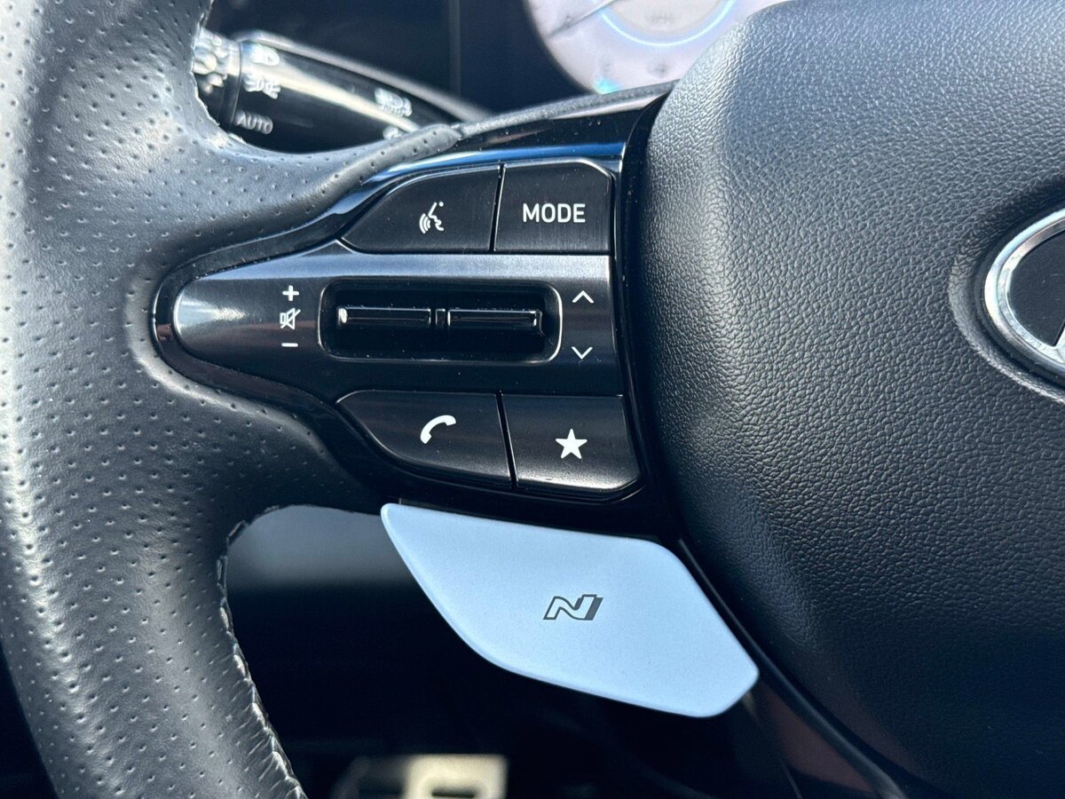 Used 2023 Hyundai Elantra N FWD image 25