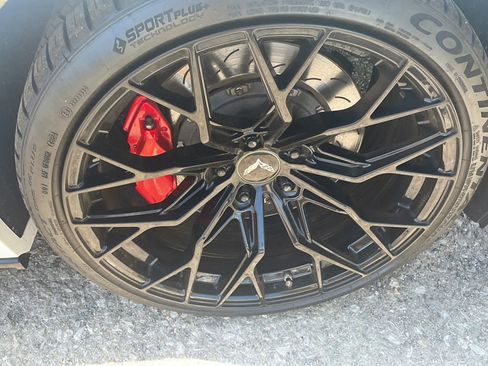 Used 2019 Chevrolet Corvette Grand Sport RWD image 18