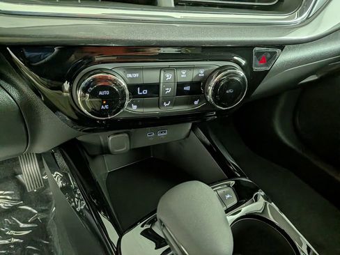 New 2026 Chevrolet Trax ACTIV w/ Driver Confidence Package FWD image 24
