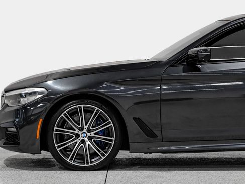 Used 2019 BMW 540i w/ M Sport Package RWD image 10