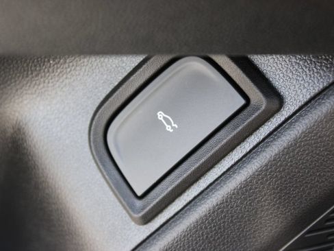 New 2026 Chevrolet Equinox RS w/ Convenience Package III FWD image 45