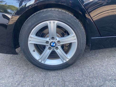 Used 2015 BMW 328i xDrive Sedan AWD/4WD image 9