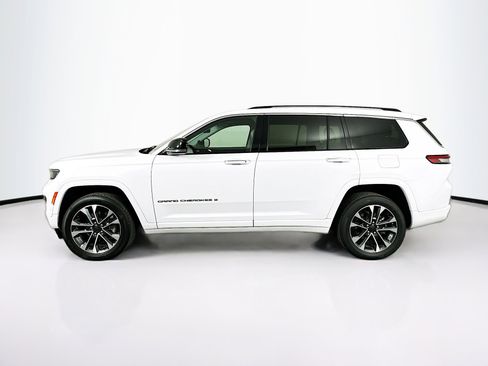 Used 2021 Jeep Grand Cherokee L Overland w/ Luxury Tech Group IV AWD/4WD image 4