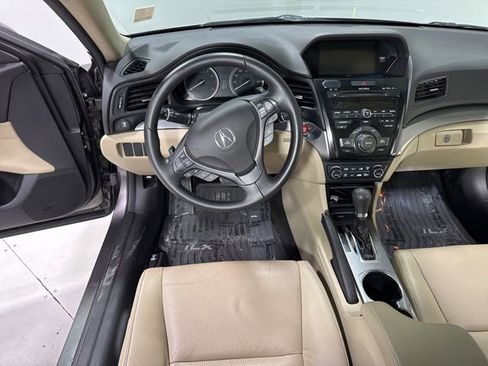 Used 2014 Acura ILX w/ Technology Package FWD image 18