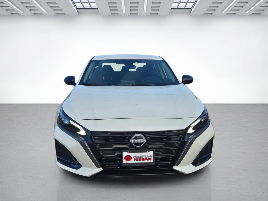 New 2026 Nissan Altima 2.5 SV AWD/4WD image 2
