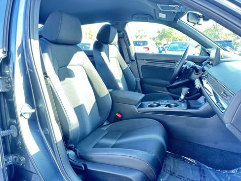 Used 2025 Honda Civic Sport image 18