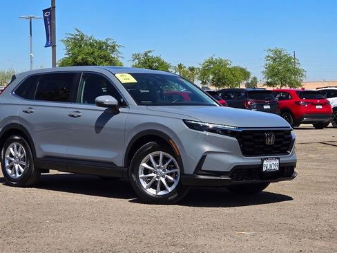 Used 2026 Honda CR-V EX image 1