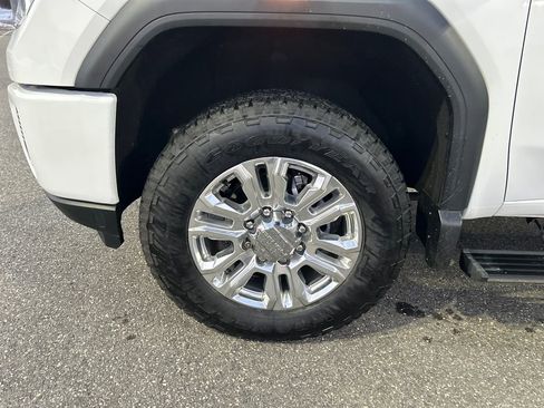 Used 2021 GMC Sierra 2500 Denali w/ Denali Ultimate Package image 29