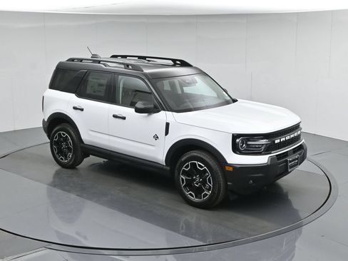 New 2026 Ford Bronco Sport Outer Banks AWD/4WD image 41