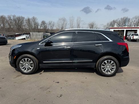 Used 2018 Cadillac XT5 Luxury image 2