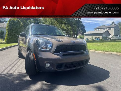 Used 2014 MINI Cooper Countryman S w/ Premium Package FWD image 1