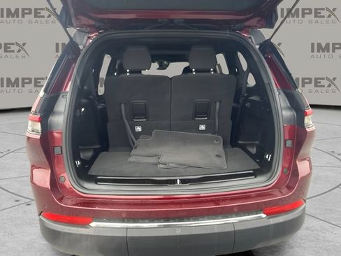 Used 2025 Jeep Grand Cherokee L Laredo w/ Trailer Tow Package RWD image 15