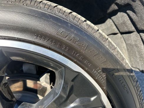 Used 2023 Ford Expedition Limited image 33