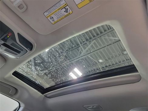 Certified 2024 Subaru Outback Limited image 34