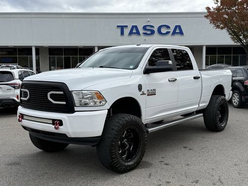 Used 2017 RAM 2500 SLT image 1
