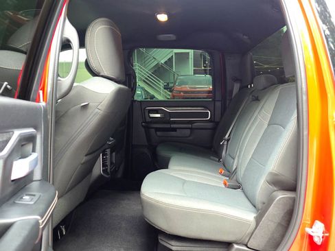 Used 2021 RAM 2500 Big Horn w/ Level 1 Equipment Group AWD/4WD image 26