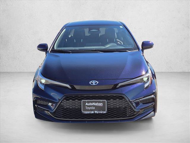 Used 2026 Toyota Corolla SE FWD image 2