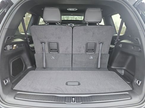 New 2026 Jeep Grand Cherokee L Limited w/ MOPAR Finishing Package AWD/4WD image 19