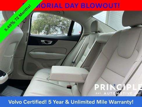 Certified 2024 Volvo S60 T8 Plus AWD/4WD image 34