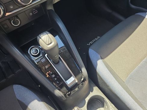 Used 2025 Nissan Versa SV w/ Trunk Package FWD image 20