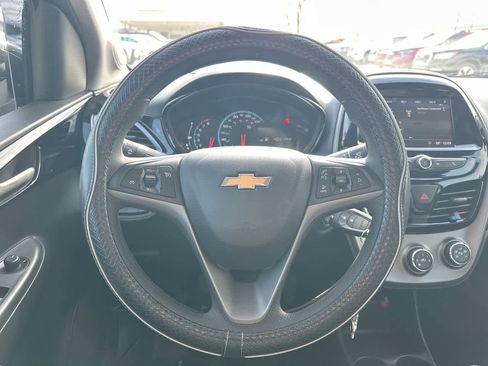 Used 2022 Chevrolet Spark LT FWD image 27