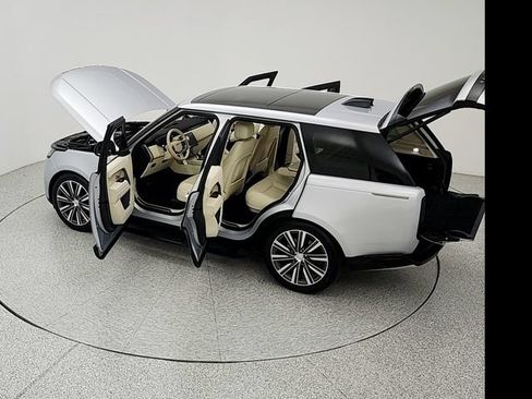Certified 2023 Land Rover Range Rover SE AWD/4WD image 42