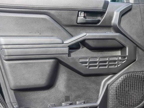 Used 2024 Toyota Tacoma SR image 23