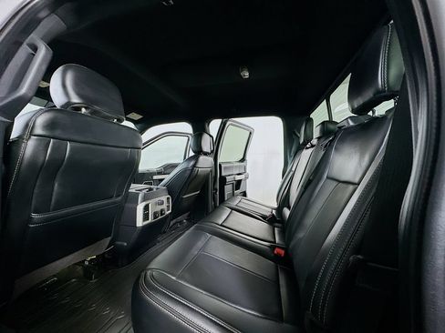 Used 2020 Ford F150 Lariat RWD image 12