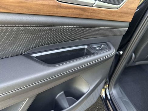 New 2026 Volkswagen Atlas SE image 7