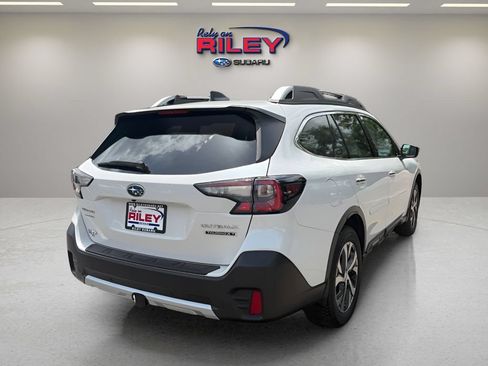 Certified 2022 Subaru Outback Touring XT w/ Popular Package #2 AWD/4WD image 5