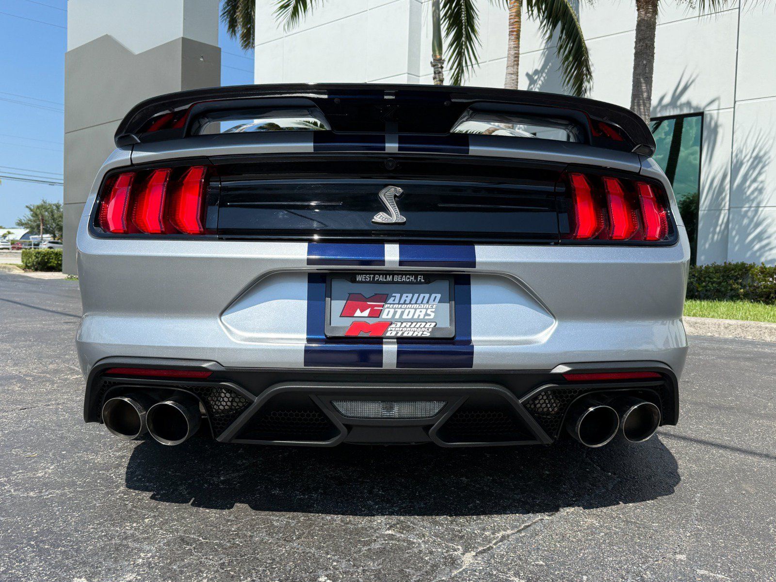 Used 2022 Ford Mustang Shelby GT500 w/ Handling Package RWD image 22