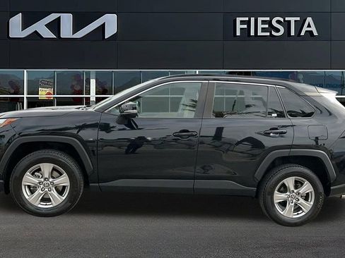 Used 2023 Toyota RAV4 XLE image 4