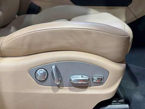 Used 2019 Porsche Macan S image 27