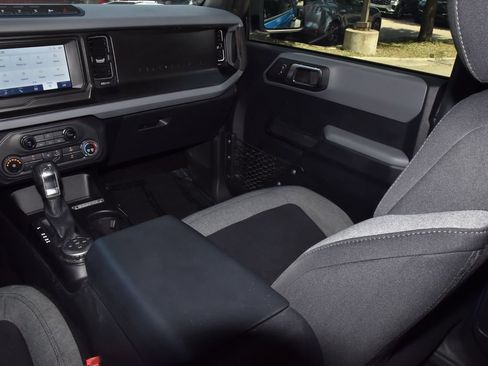 Certified 2022 Ford Bronco 4-Door w/ Sasquatch Package AWD/4WD image 17